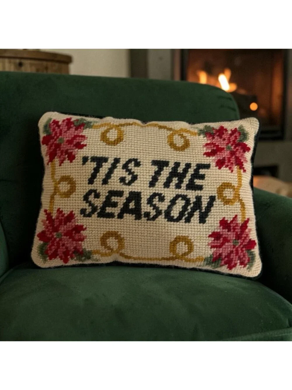 HM Needlepoint Christmas Pillow Tis the Season 9x6 Cottagecore Farmhouse Country